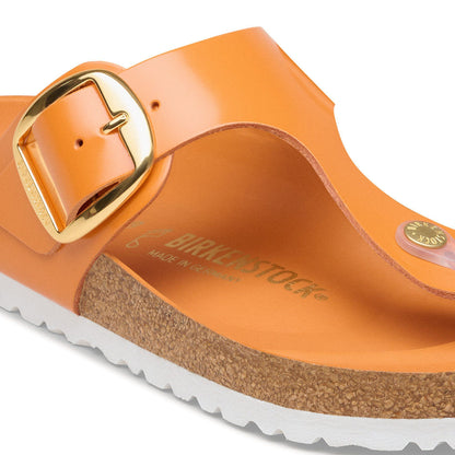 Gizeh Big Buckle Natural Leather Patent in Color High-Shine Kurkuma | Birkenstock