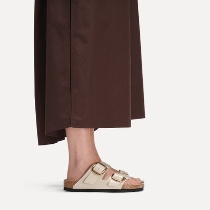 Arizona Big Buckle Natural Leather Patent in Color High-Shine Oyster | Birkenstock