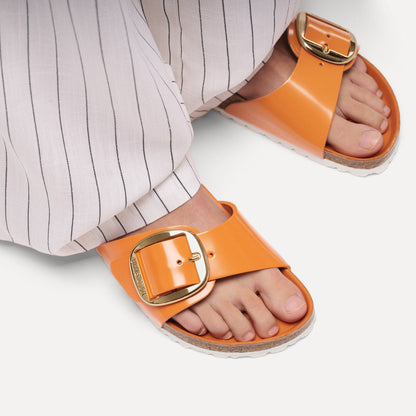Madrid Big Buckle Natural Leather Patent in Color High-Shine Kurkuma | Birkenstock