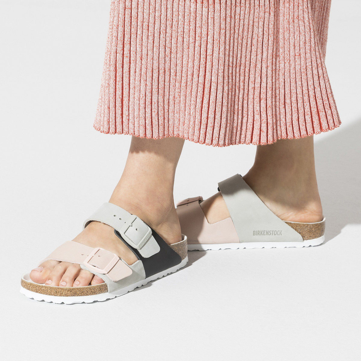 Arizona Split Nubuck Leather in Color Mineral/Light Rose | Birkenstock