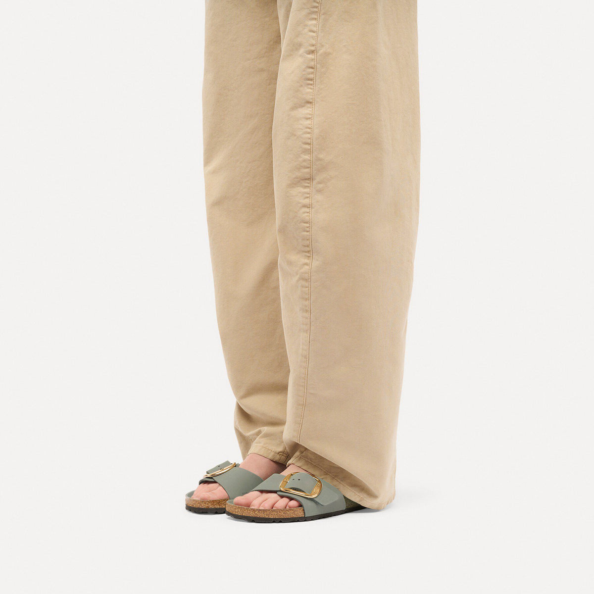 Madrid Big Buckle Oiled Leather in Color Pure Sage | Birkenstock