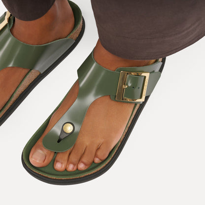 Gizeh Droplet Buckle Natural Leather Patent in Color High-Shine Thyme | Birkenstock