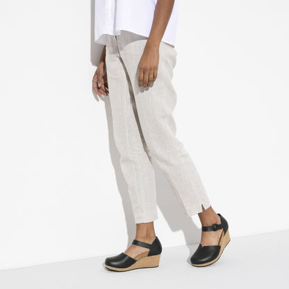 Mary Leather in Color Black | Birkenstock
