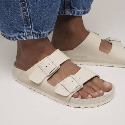 Arizona Nubuck Leather in Color Oyster | Birkenstock
