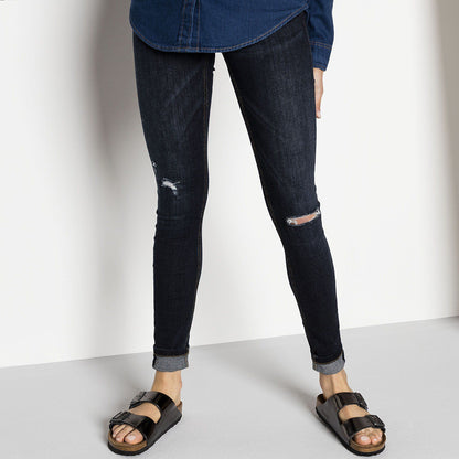 Arizona Soft Footbed Leather in Color Metallic Anthracite | Birkenstock