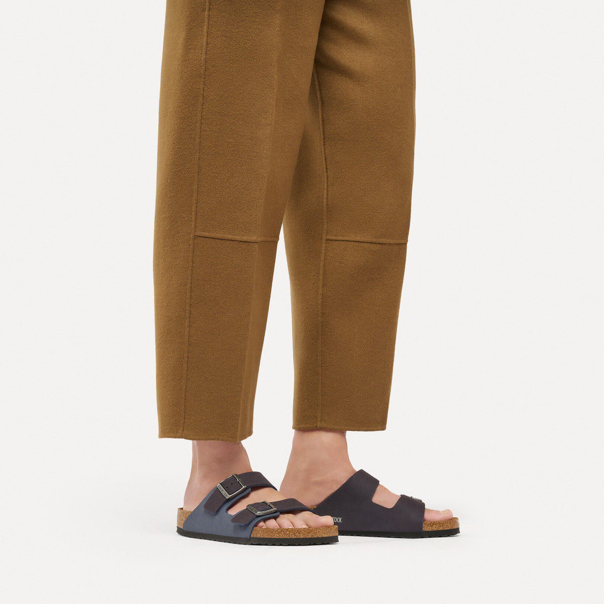 Arizona Mixed Synthetic Material in Color Indigo Blue/New Navy | Birkenstock