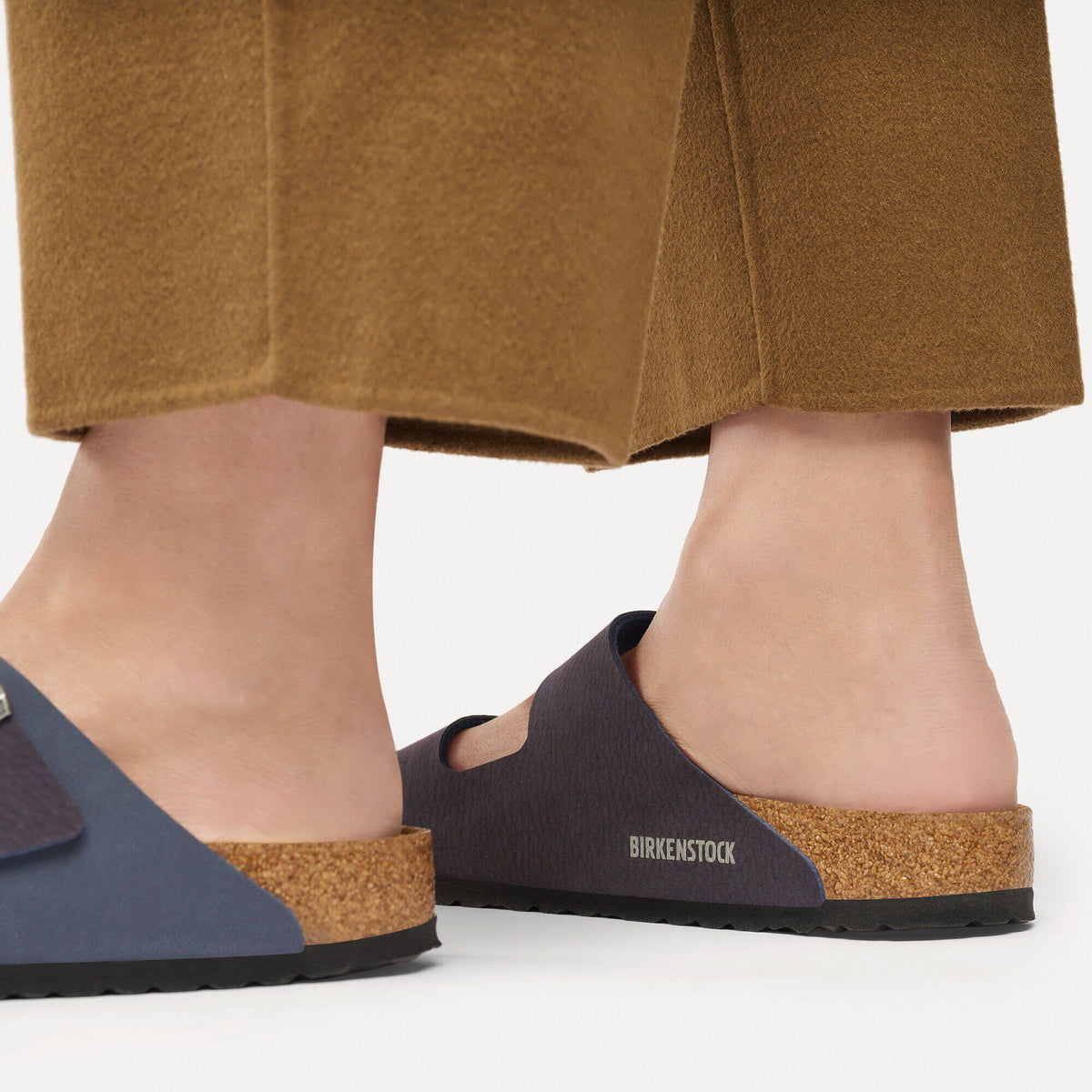 Arizona Mixed Synthetic Material in Color Indigo Blue/New Navy | Birkenstock