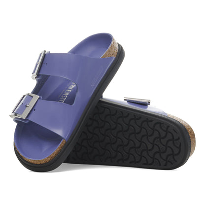 Arizona Droplet Buckle Natural Leather Patent in Color High Shine Purple Dusk | Birkenstock