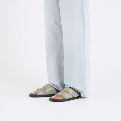 Arizona Droplet Buckle Natural Leather Patent in Color High Shine Pure Sage | Birkenstock
