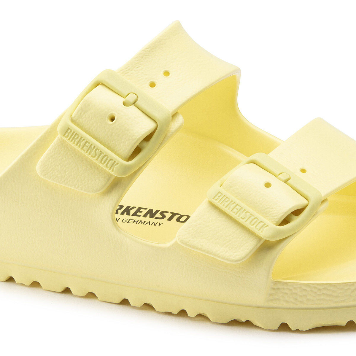 Arizona Essentials EVA in Color Popcorn | Birkenstock