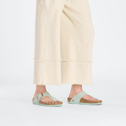 Gizeh Vegan Big Buckle Textile in Color Canvas Surf Green | Birkenstock