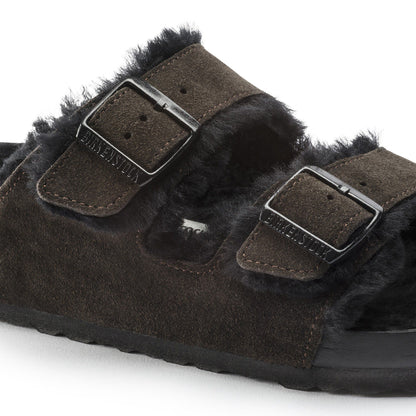 Arizona Shearling Suede Leather in Color Mocha/Black | Birkenstock