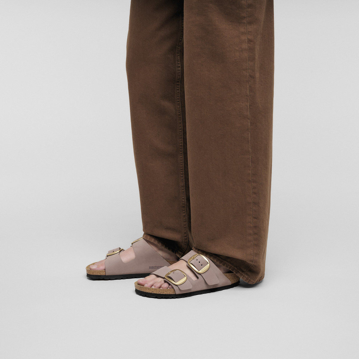Arizona Big Buckle Nubuck Leather in Color Faded Purple | Birkenstock
