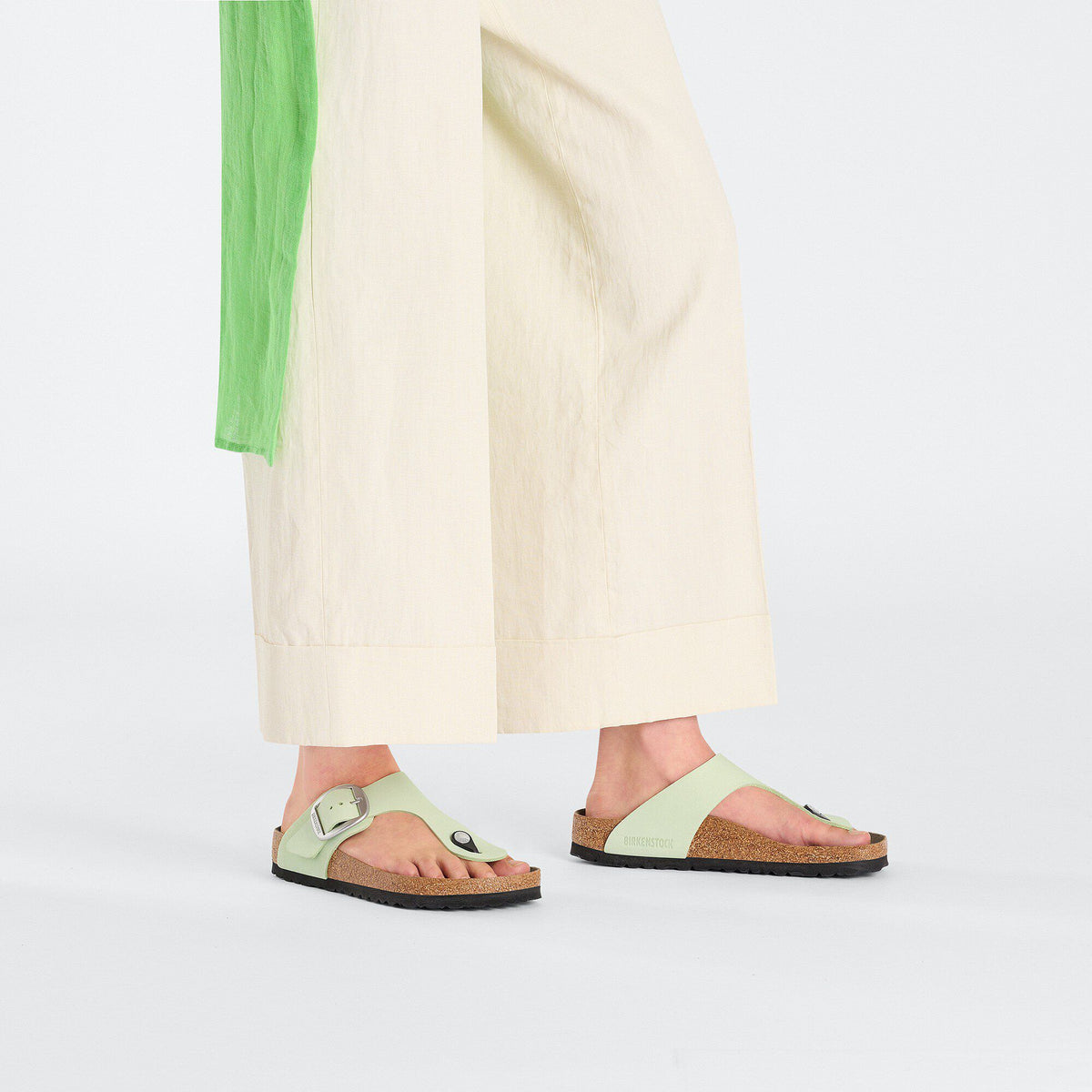 Gizeh Big Buckle Nubuck Leather in Color Faded Lime | Birkenstock