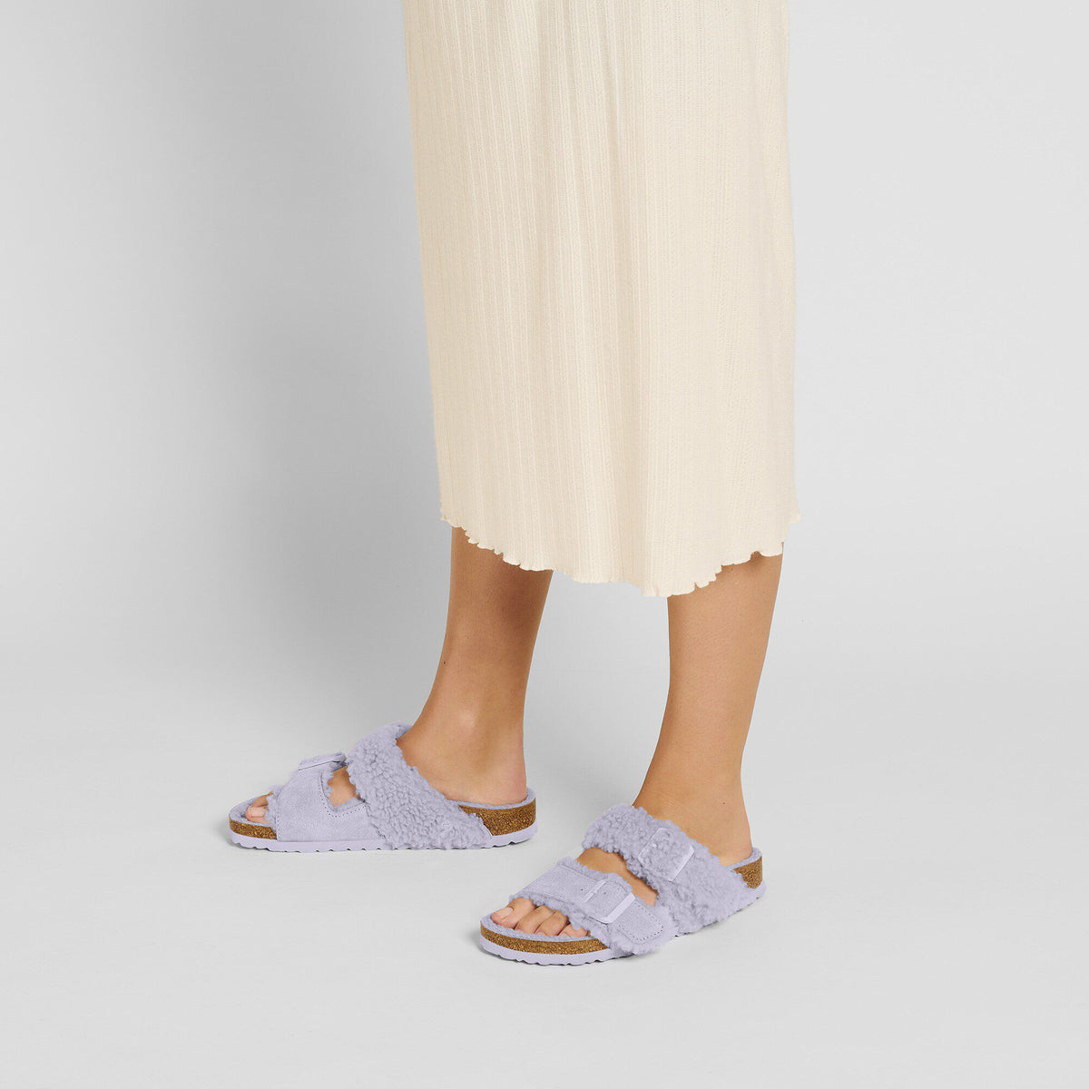 Arizona Teddy Split Suede Leather-Shearling in Color Purple Fog | Birkenstock