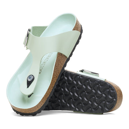 Gizeh Big Buckle Natural Leather Patent in Color High Shine Surf Green | Birkenstock