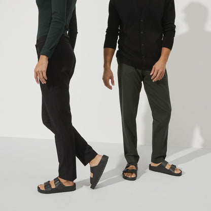 Arizona Leather in Color Black | Birkenstock