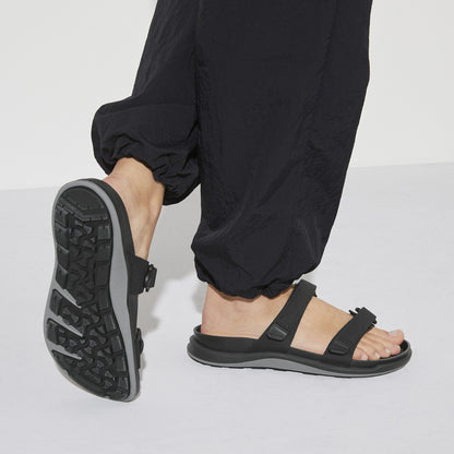 Sahara Women Birko-Flor in Color Futura Black | Birkenstock