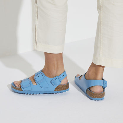 Milano Big Buckle Natural Leather Patent in Color High Shine Sky Blue | Birkenstock