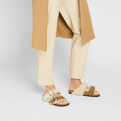 Arizona Teddy Split Suede Leather-Shearling in Color Mink | Birkenstock