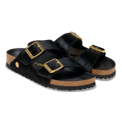 Arizona Fur in Color Black | Birkenstock