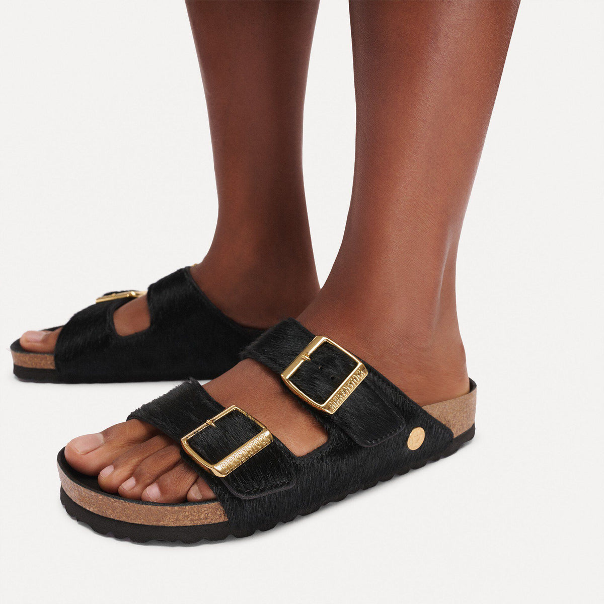 Arizona Fur in Color Black | Birkenstock