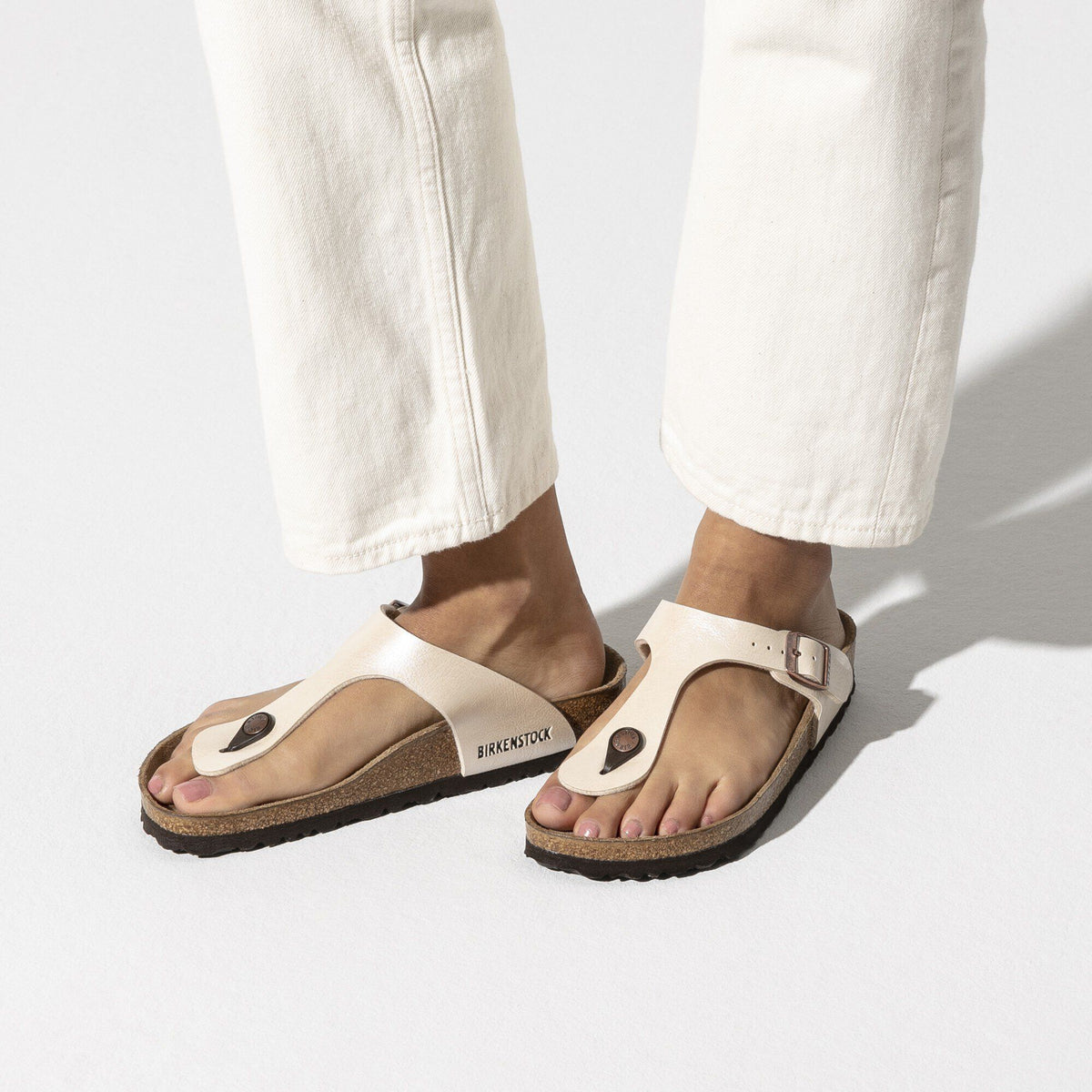 Gizeh Birko-Flor in Color Graceful Pearl White | Birkenstock
