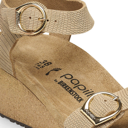 Soley Embossed Leather in Color Sandcastle | Birkenstock