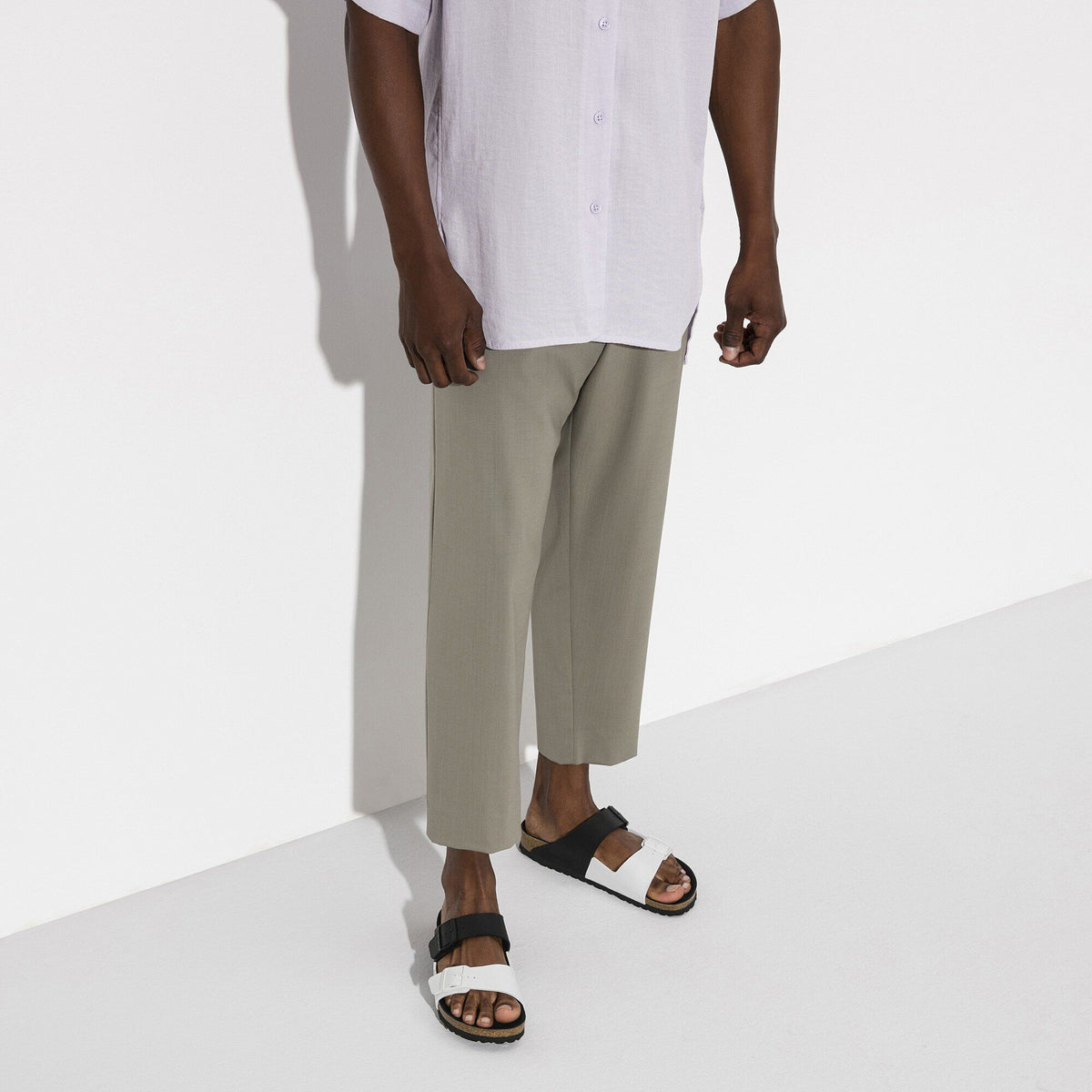 Arizona Split Birko-Flor in Color Black/White | Birkenstock