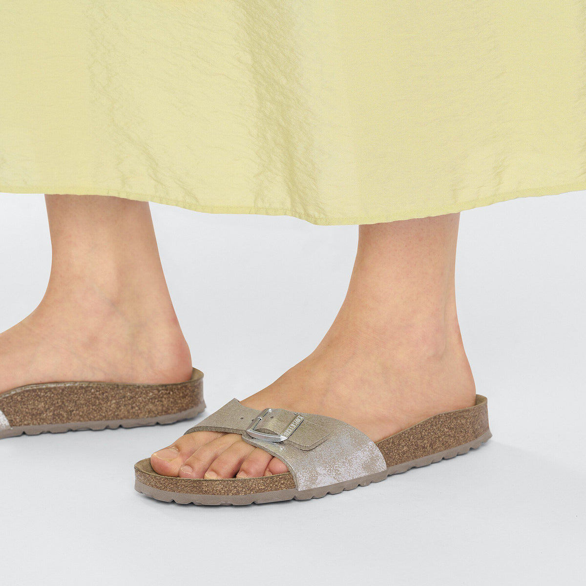 Madrid Synthetics in Color Washed Metallic Silver | Birkenstock