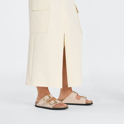 Arizona Big Buckle Natural Leather Patent in Color High Shine New Beige | Birkenstock