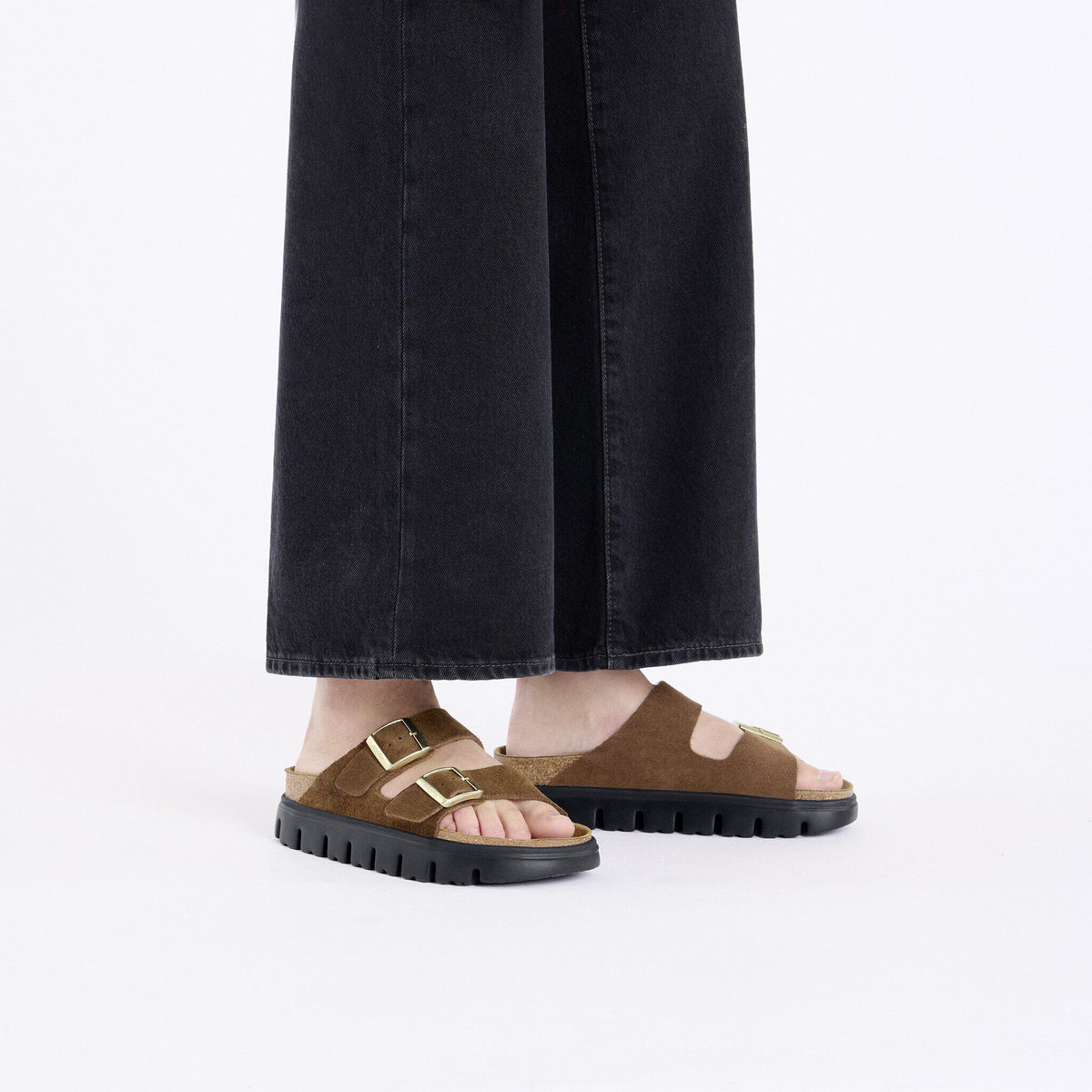 Arizona Chunky Suede Leather in Color Dark Tea/ Black | Birkenstock