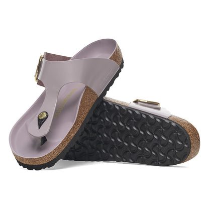 Gizeh Hammered Big Buckle Natural Leather Patent in Color High Shine Faded Purple | Birkenstock