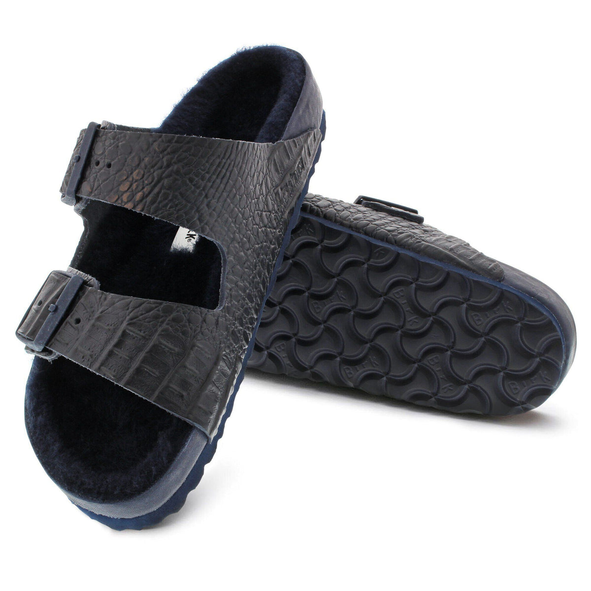 Arizona Leather in Color Croco Navy | Birkenstock