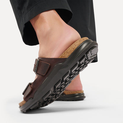 Arizona Crosstown Men Oiled Leather in Color Habana | Birkenstock