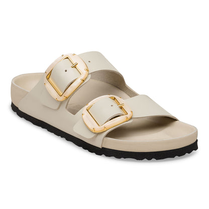 Arizona Big Buckle Pearl Natural Leather Patent in Color High-Shine Oyster | Birkenstock