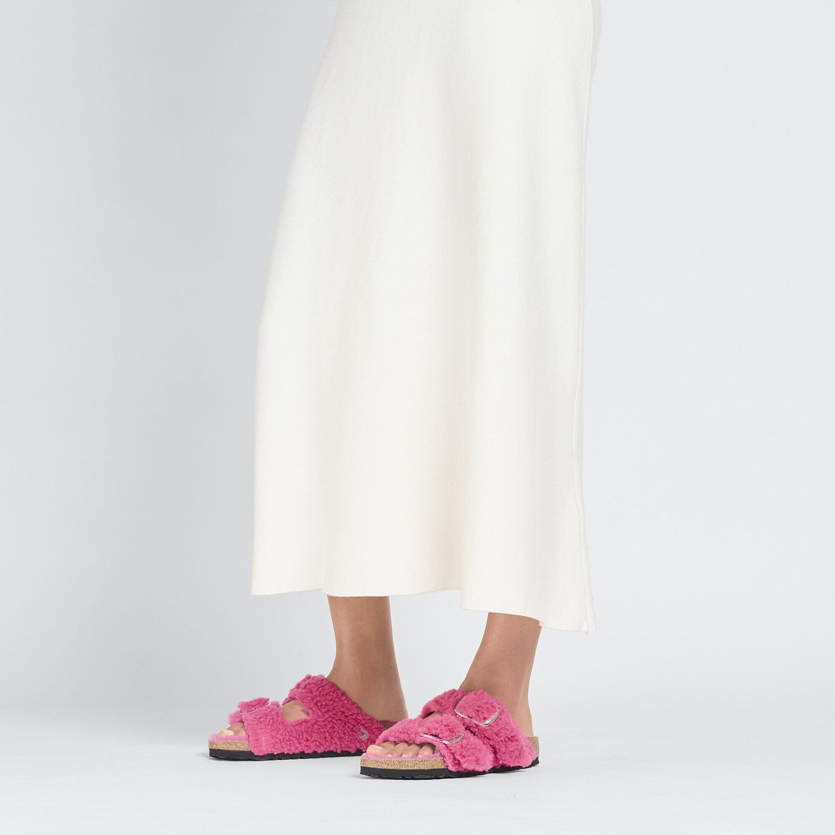 Arizona Big Buckle Shearling in Color Fuchsia Tulip | Birkenstock