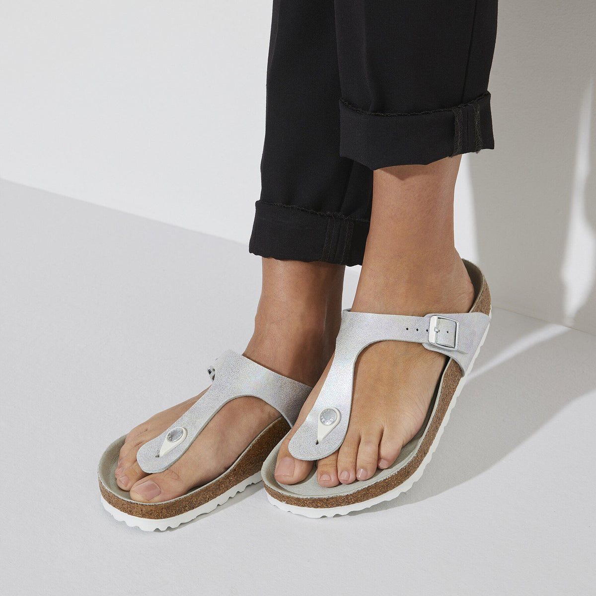 Gizeh Vegan Microfiber in Color Iridescent Matcha | Birkenstock
