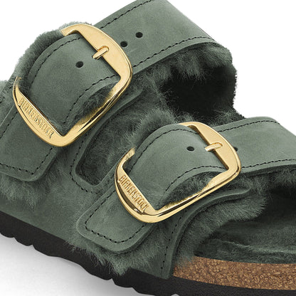 Arizona Big Buckle Shearling Oiled Leather in Color Thyme | Birkenstock