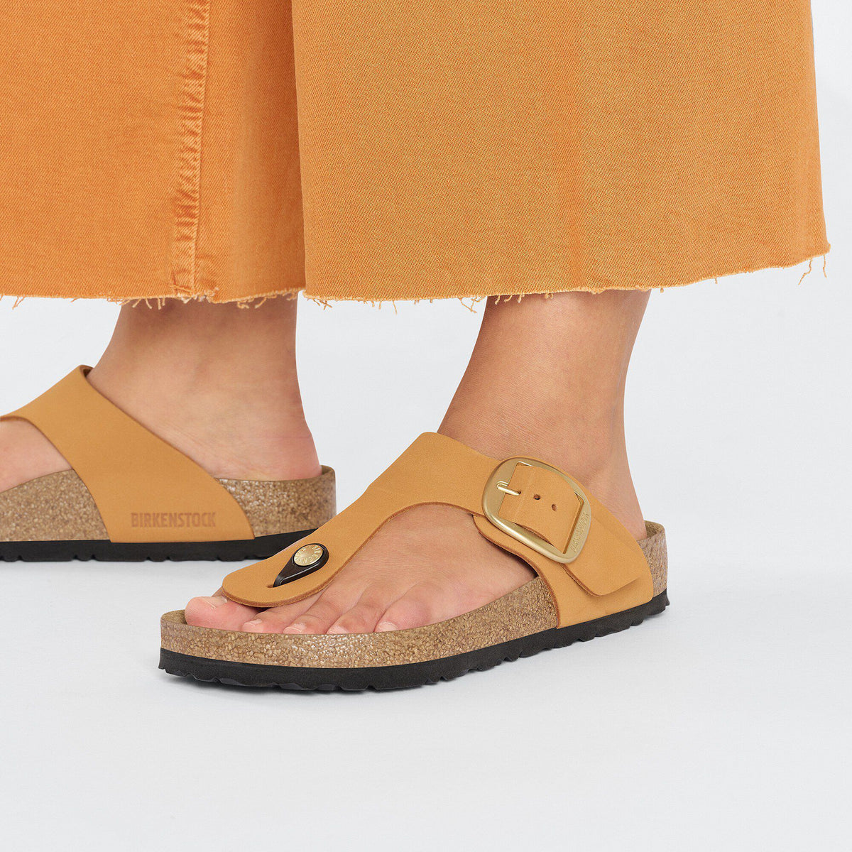 Gizeh Big Buckle Nubuck Leather in Color Burnt Orange | Birkenstock