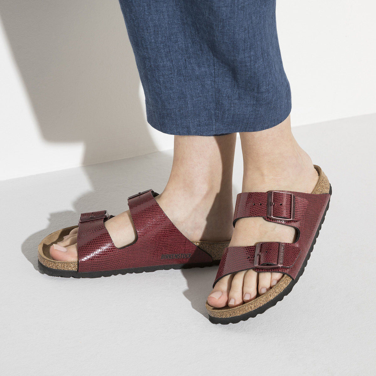 Arizona Birko-Flor in Color Magical Metallic Maroon | Birkenstock