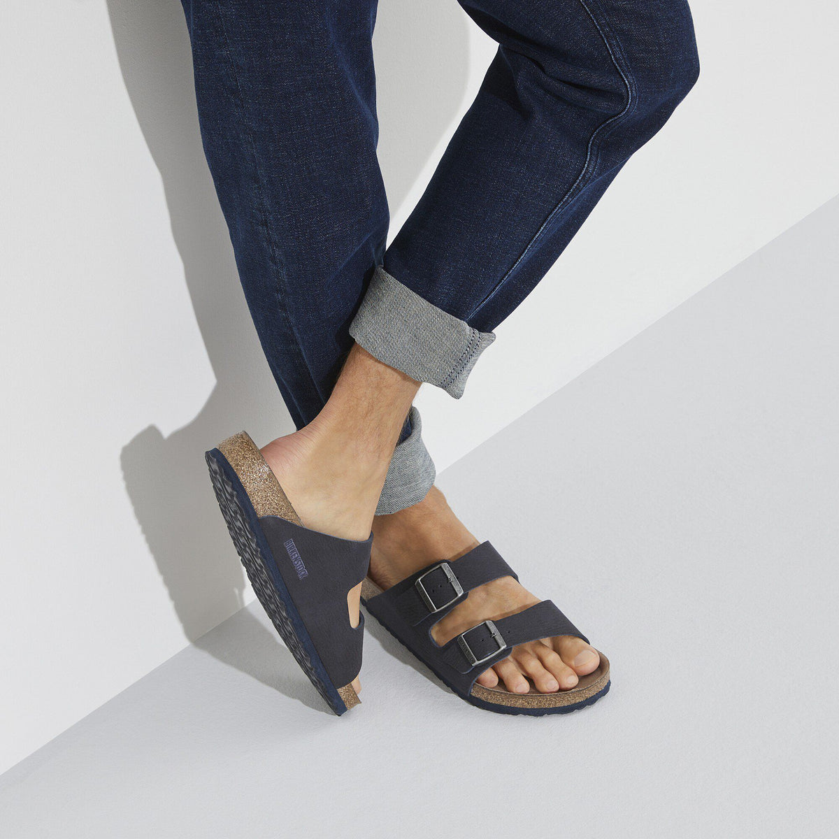 Arizona Vegan Synthetics in Color Desert Dust Indigo Blue | Birkenstock