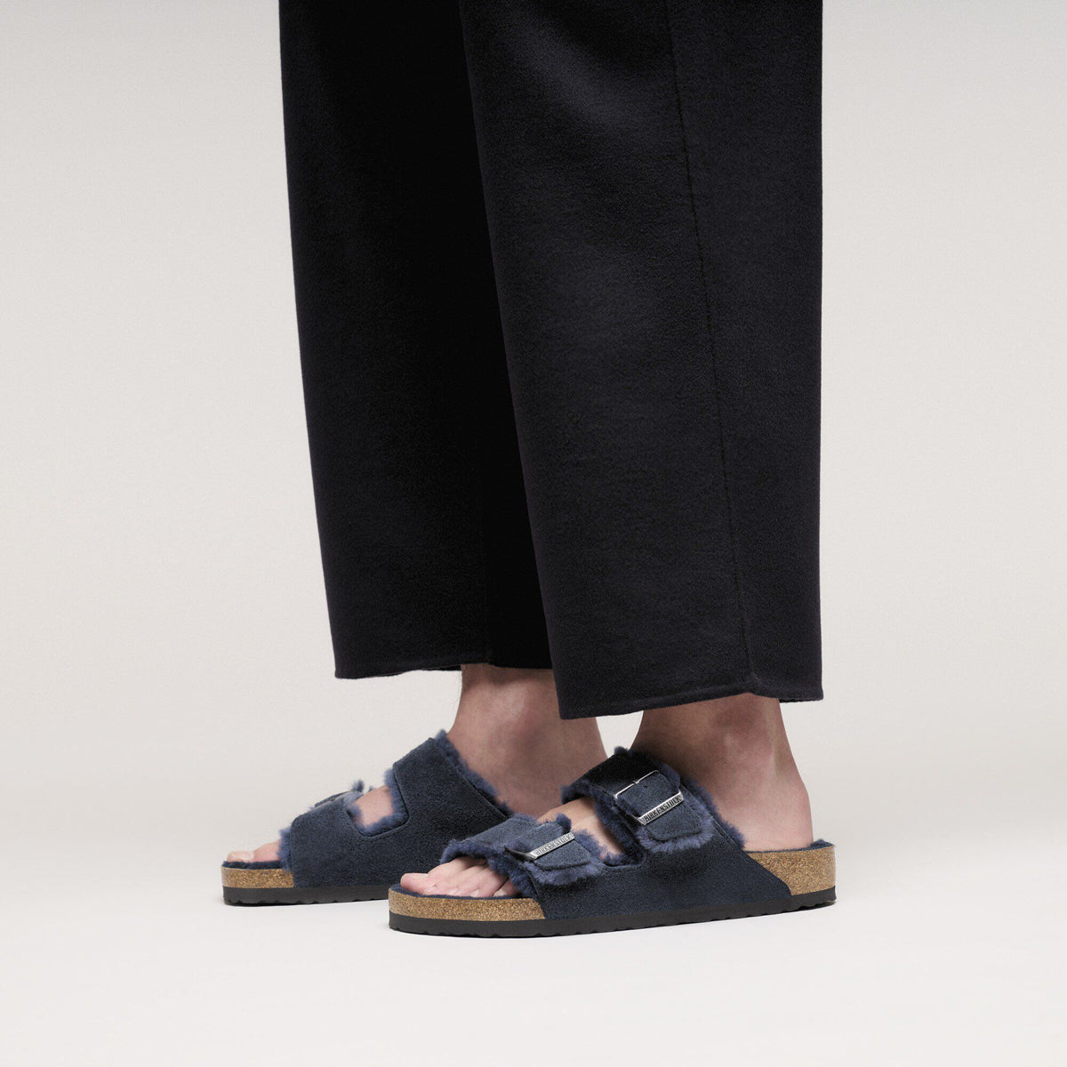 Arizona Shearling Suede Leather in Color New Navy | Birkenstock