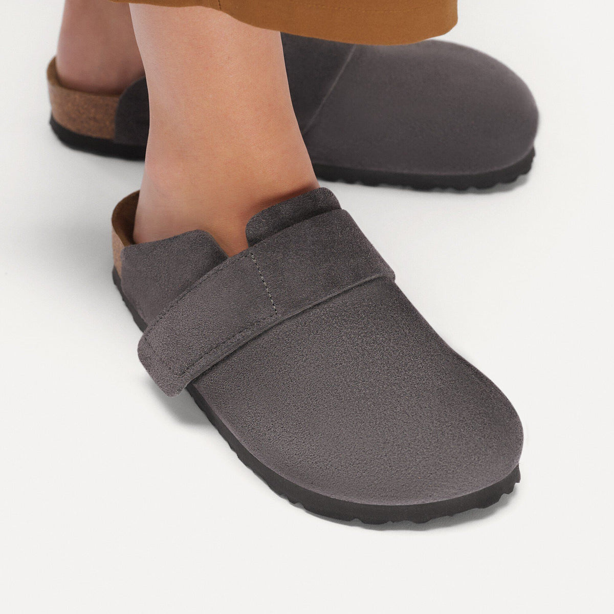 Loma Suede Leather in Color Charcoal | Birkenstock