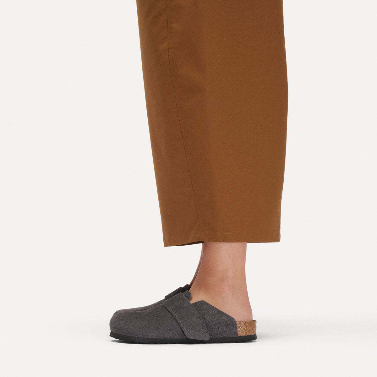 Loma Suede Leather in Color Charcoal | Birkenstock