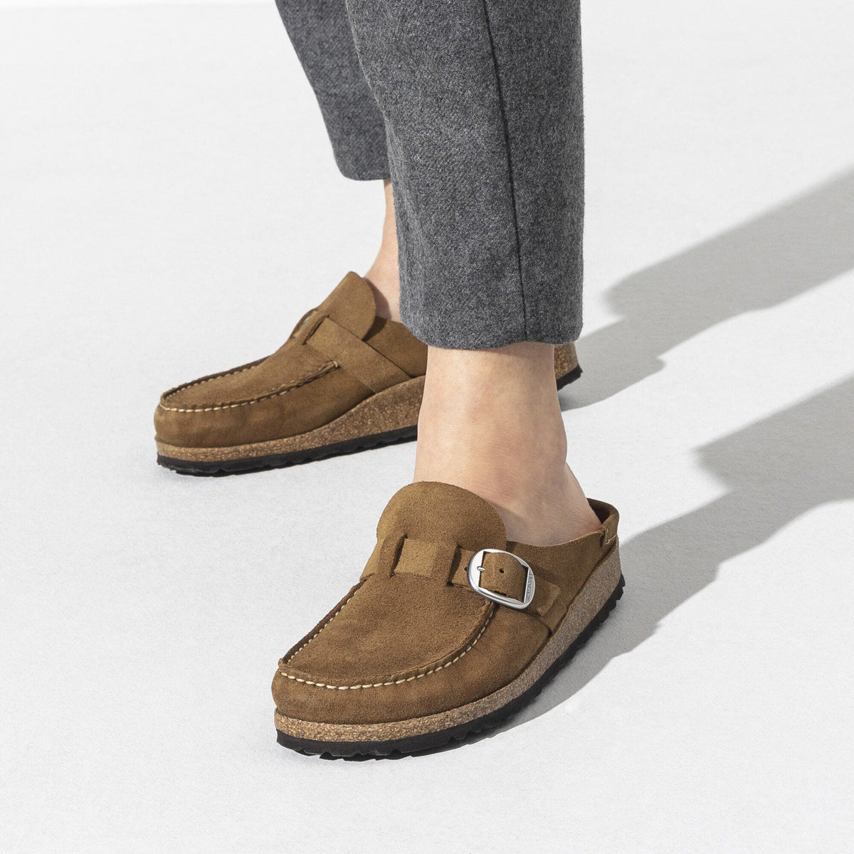 Buckley Suede Leather in Color Tea | Birkenstock