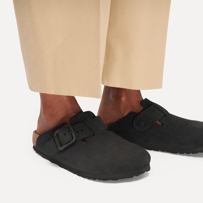 Boston Wire Buckle Nubuck Leather in Color Black | Birkenstock