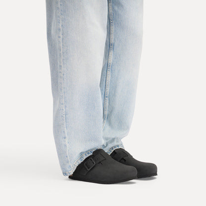 Boston Wire Buckle Nubuck Leather in Color Black | Birkenstock