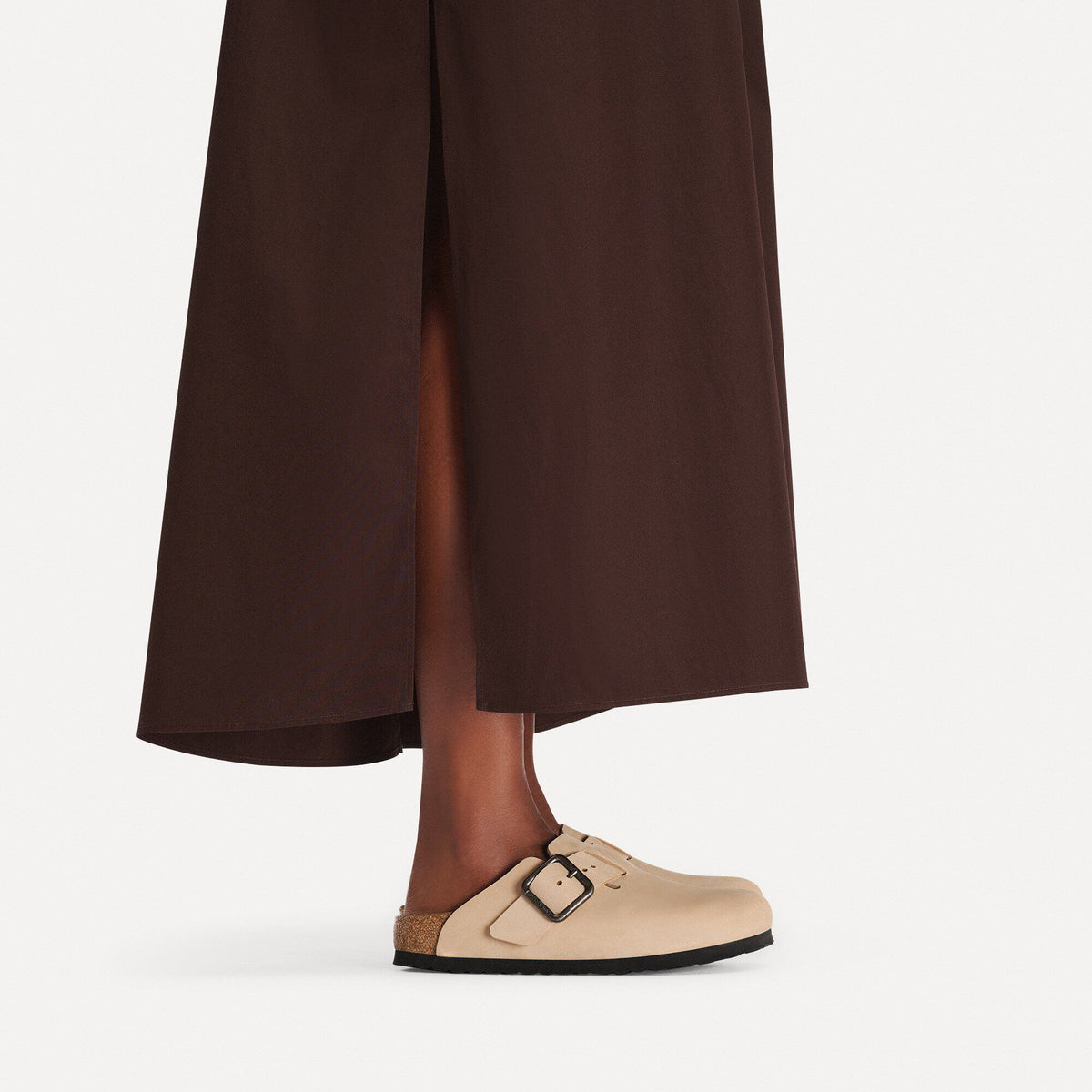 Boston Wire Buckle Nubuck Leather in Color Sandcastle | Birkenstock