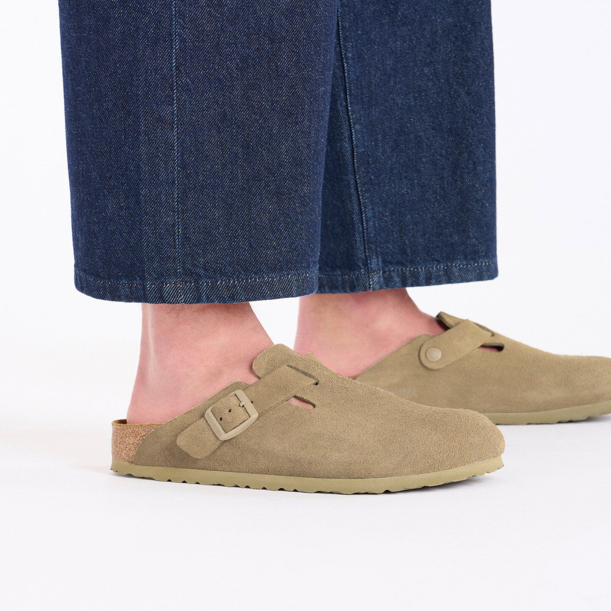Boston Suede Leather in Color Faded Khaki | Birkenstock